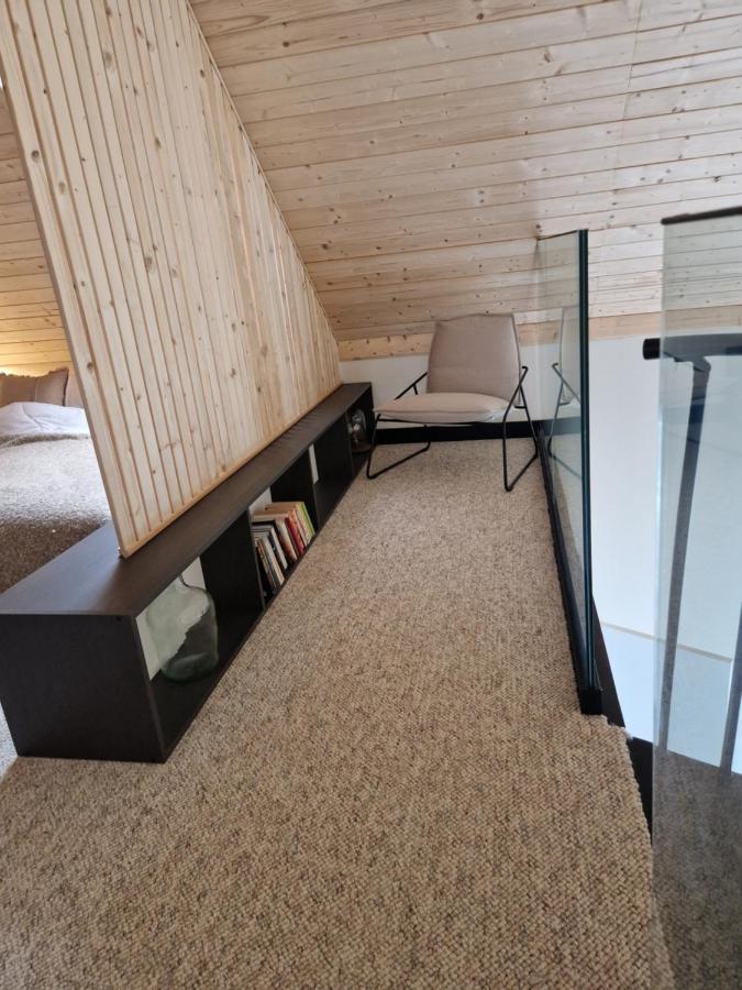 Kujezioru Apartamento Kleszczyn Exterior foto